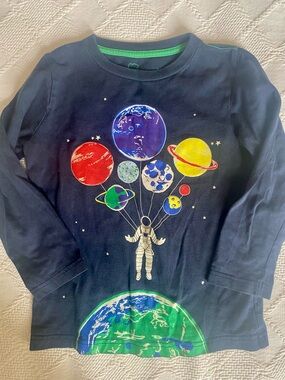 Boden Navy Long-Sleeve Tee with Colorful Planet Balloon Graphic